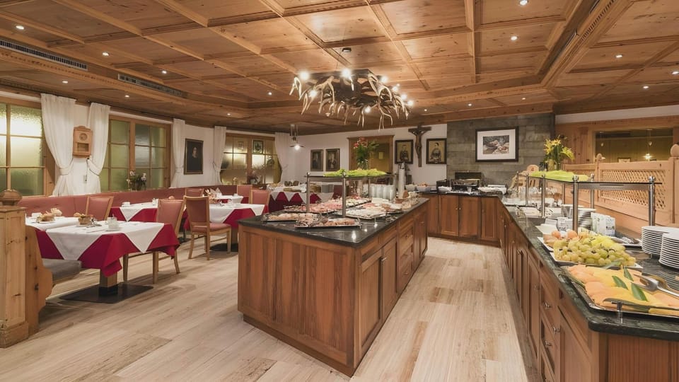 Hotel Gruner Baum Hotel in Brixen