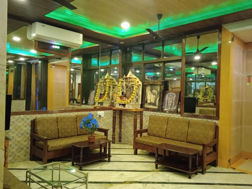 Kuber's Residency Hotel in Maharashtra