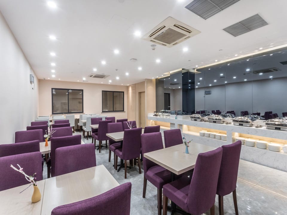 Lavande Hotels Suzhou Shi Road Metro Station Shantang Street Hotel in Suzhou