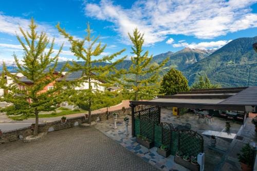 Hotel Ristorante Miravalle Hotel in Province of Brescia