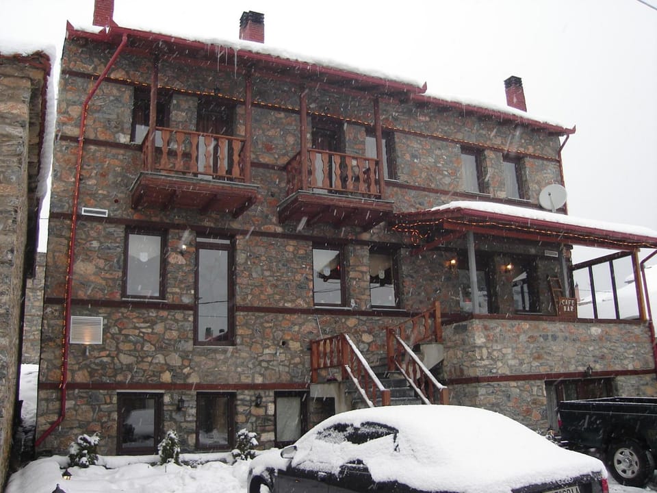 Guesthouse Toitos Hotel in Decentralized Administration of Macedonia and Thrace