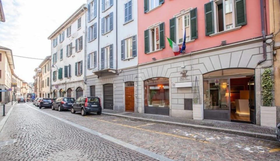 Hotel Borgovico Hotel in Como
