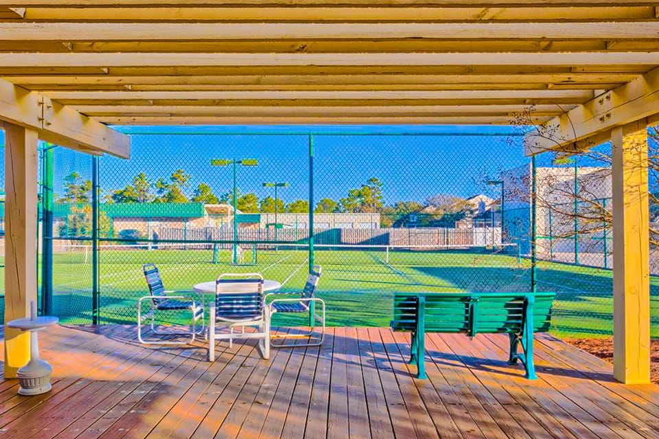Summer House On Romar Beach Hotel in Orange Beach