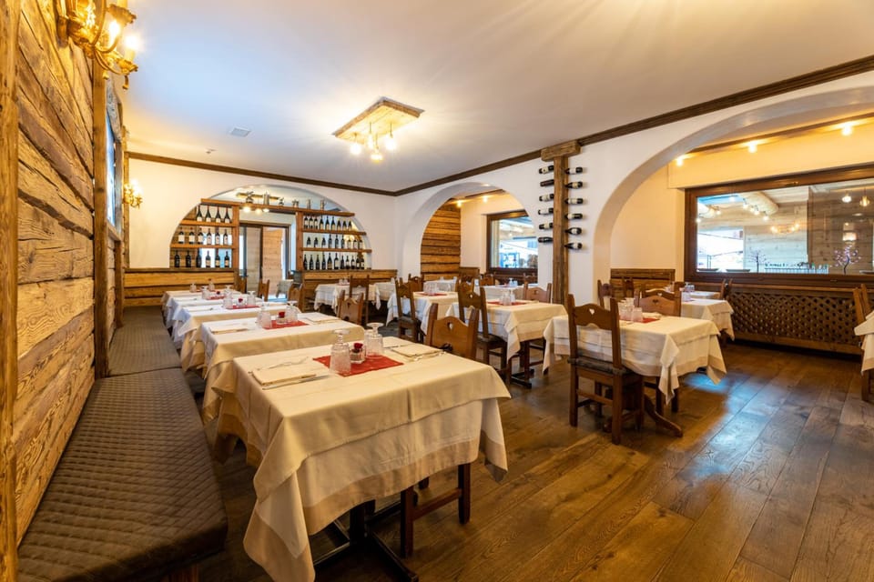 Hotel Courmayeur Hotel in Courmayeur