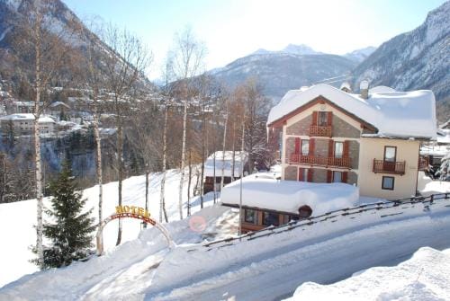 Hotel Stella Del Nord Hotel in Courmayeur