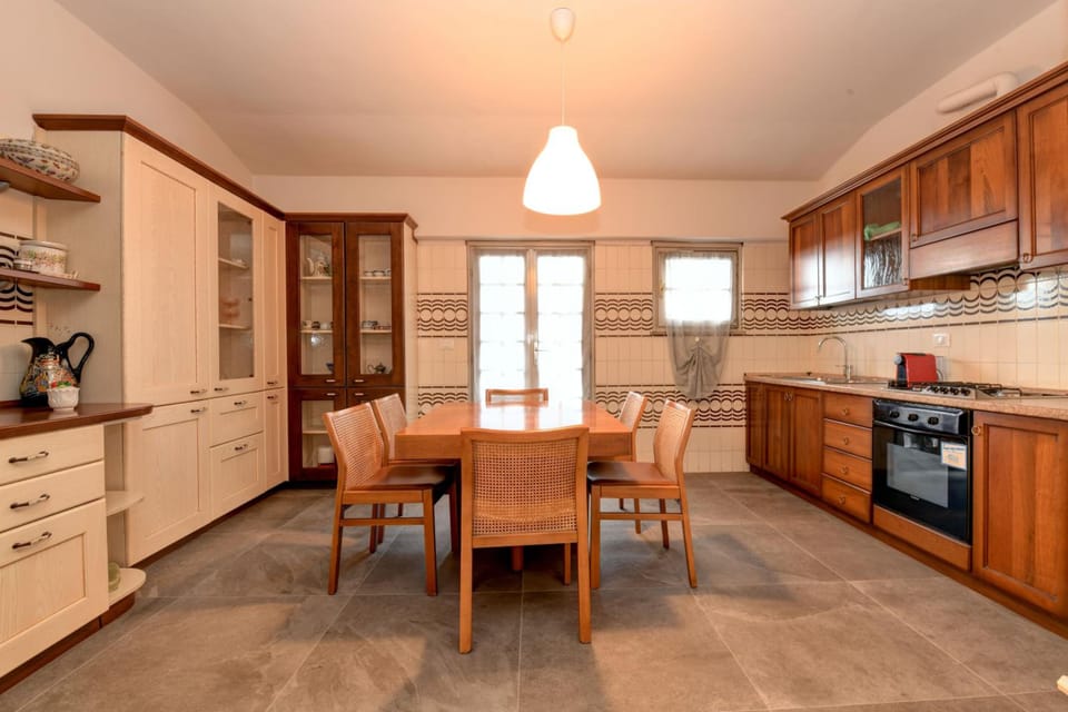 Hotel Tripoli Hotel in Desenzano del Garda