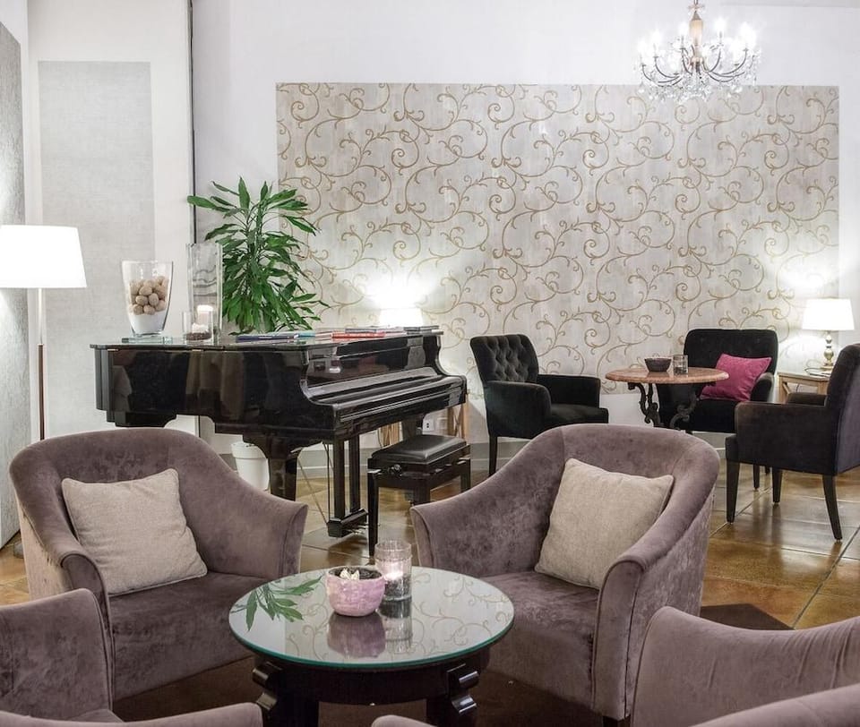 Hotel Piccola Vela Hotel in Desenzano del Garda