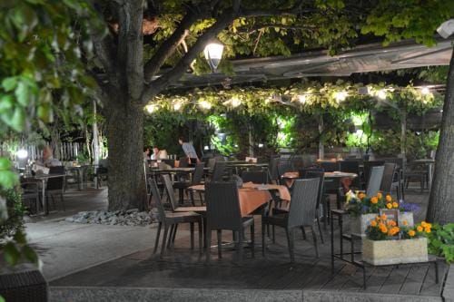 Hotel-Restaurant Eyholz Hotel in Canton of Valais