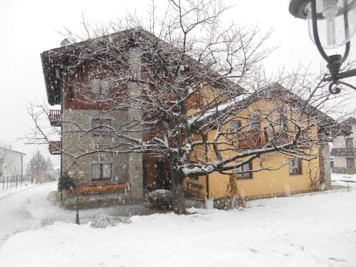 La Vigne de Papagran Hotel in Aosta Valley, Italy