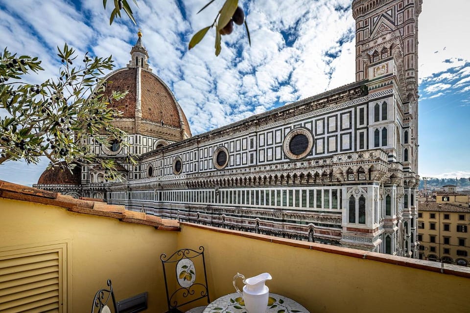Palazzo Gamba Apartments Apartment hotel in Florence