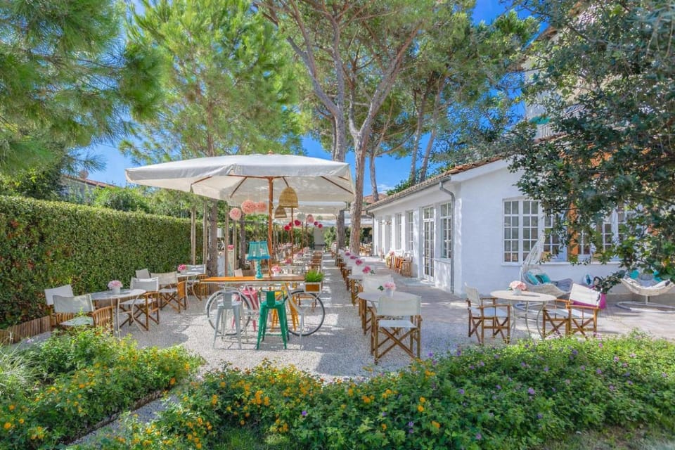 Hotel La Pineta Al Mare Hotel in Forte dei Marmi