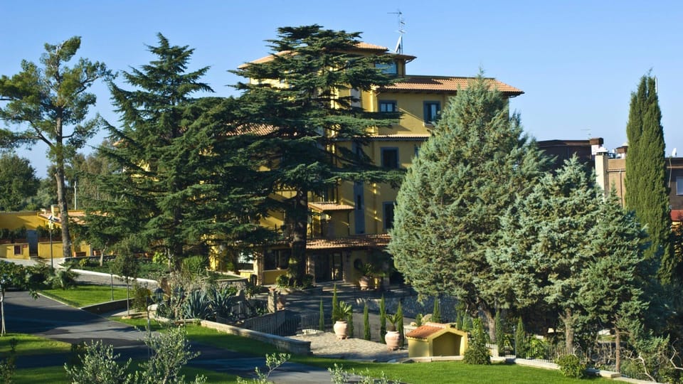 Green Hotel Poggio Regillo Hotel in Frascati
