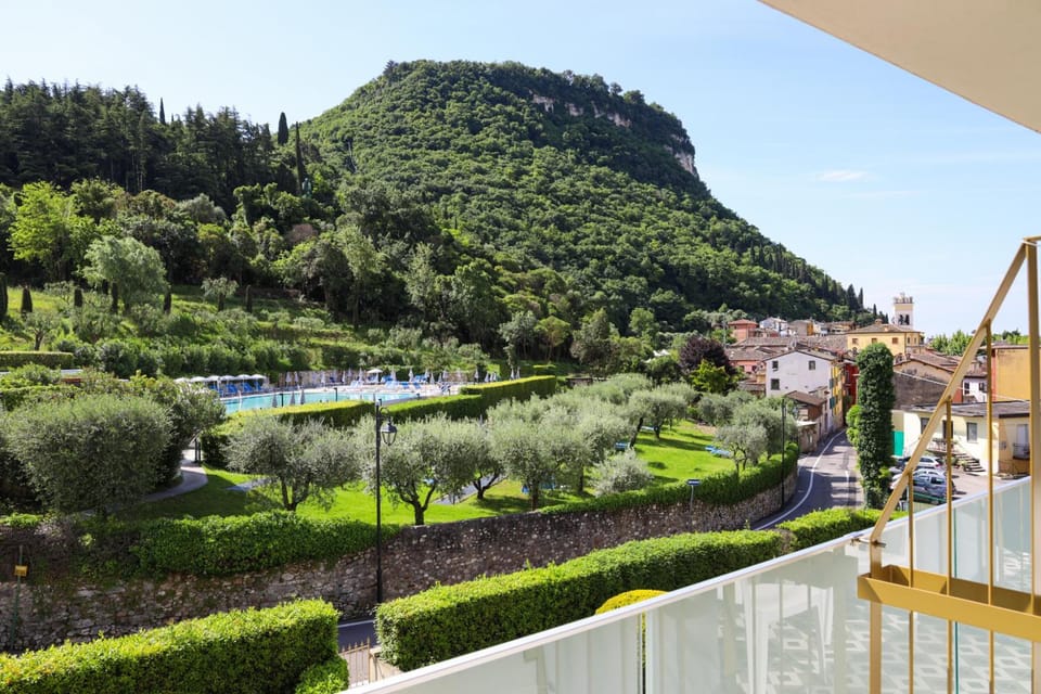 Hotel La Perla - Bike Hotel Hotel in Garda