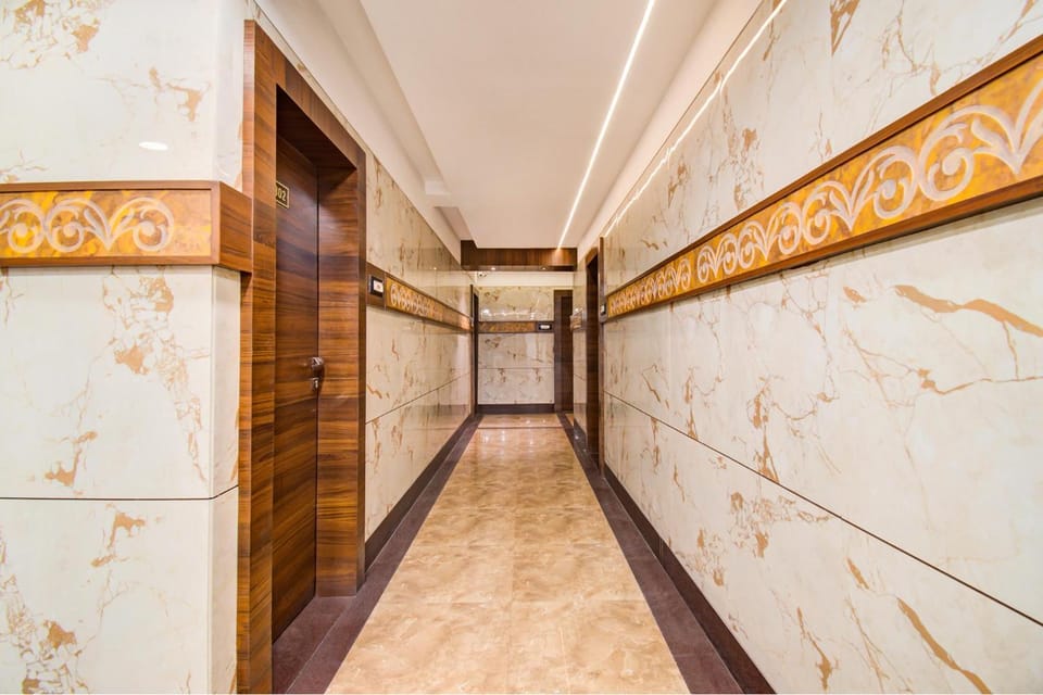 FabHotel Rajnandani Residency - Bhanwarkuan Hotel in India