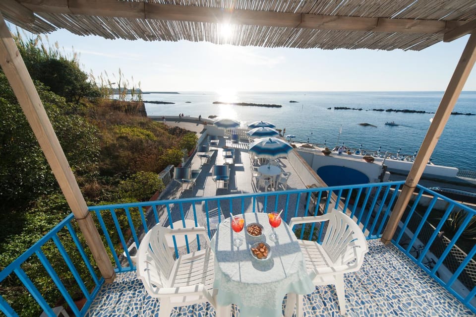 Residence Hotel La Rotonda Sul Mare Apartment hotel in Forio