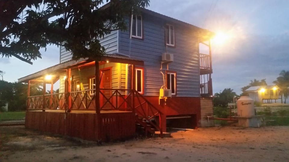 Sugar Patch Inn Hotel in Hopkins