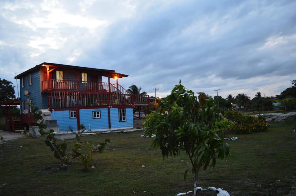 Sugar Patch Inn Hotel in Hopkins
