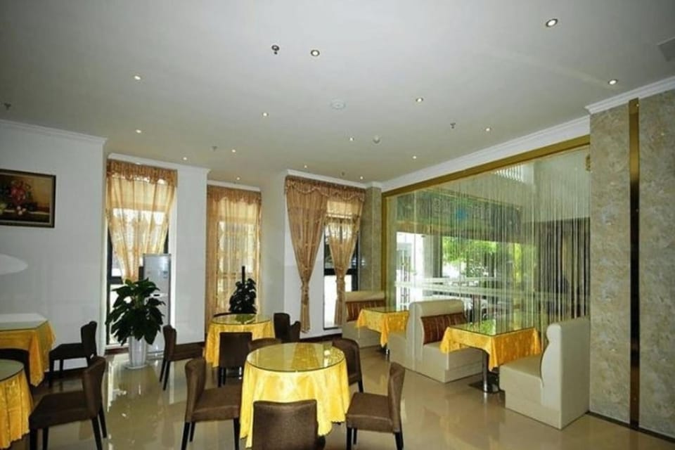 GreenTree Inn Jiangsu Wuxi Hudai FuAn Commercial Plaza Business Hotel Hotel in Suzhou