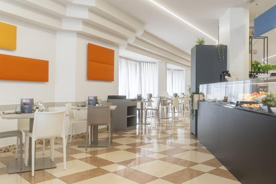 Hotel Continental & Residence Hotel in Gabicce Mare
