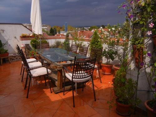 Villa Lucia - Apartments&Rooms Hotel in Slavonski Brod