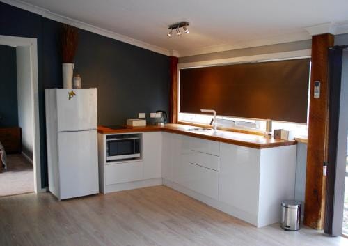 Platypus Waters B&B Hotel in Smithton