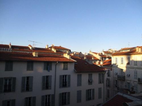 Chez Brigitte Guesthouse Hotel in Nice