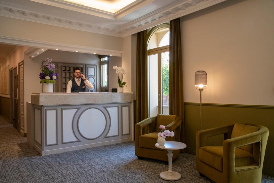 Hotel Le Petit Palais Hotel in Nice