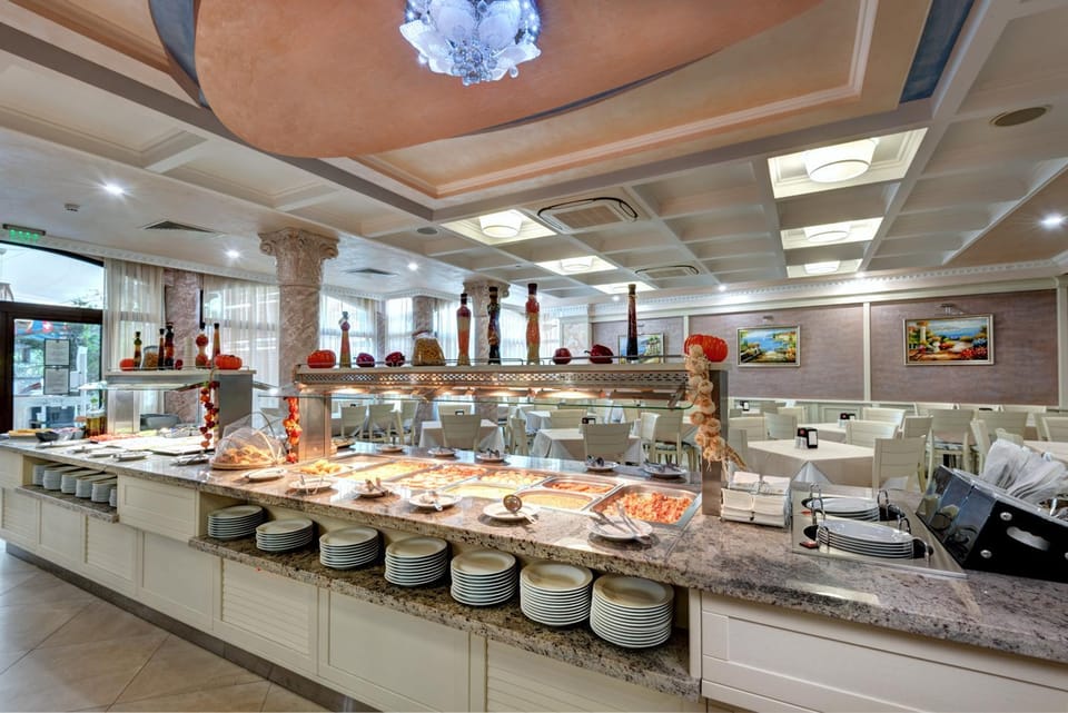 Siena Palace Hotel in Burgas Province