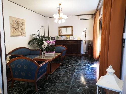Hotel Villa Margherita Hotel in Limone Sul Garda