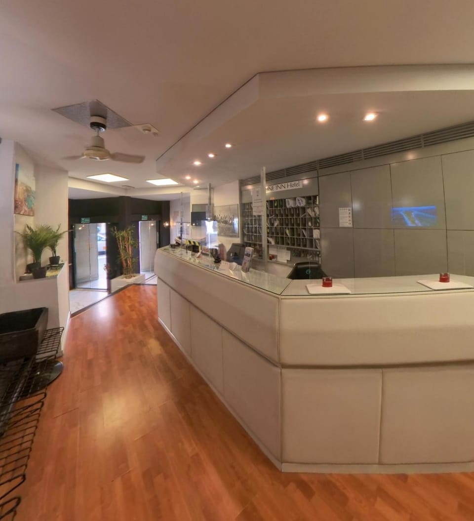 Giappone Inn Parking Hotel Hotel in Livorno