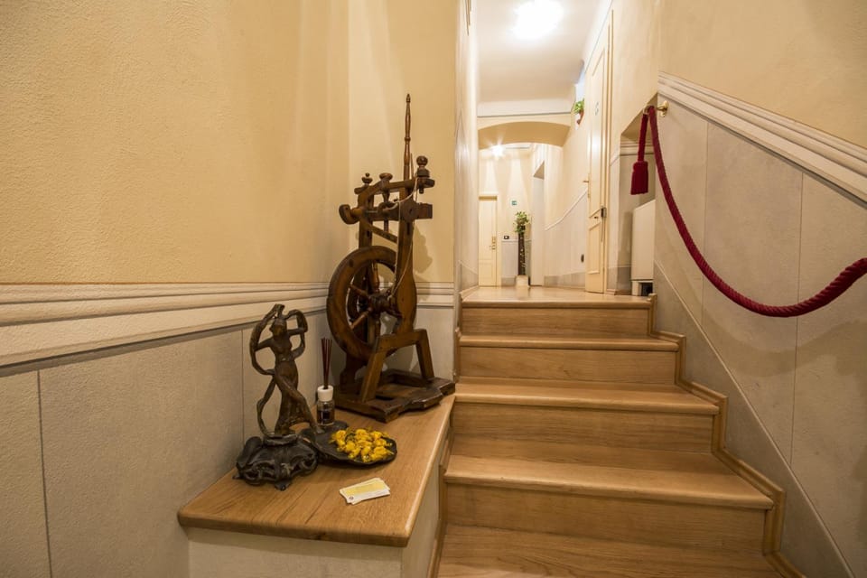 A Palazzo Busdraghi Residenza D'Epoca Hotel in Capannori
