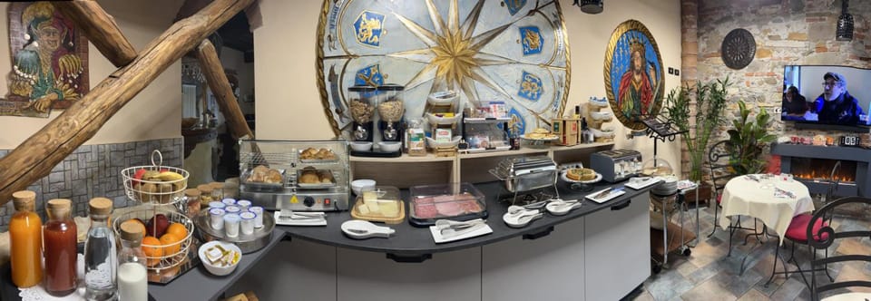 Luxury Corte Di Re Artu Hotel in Capannori
