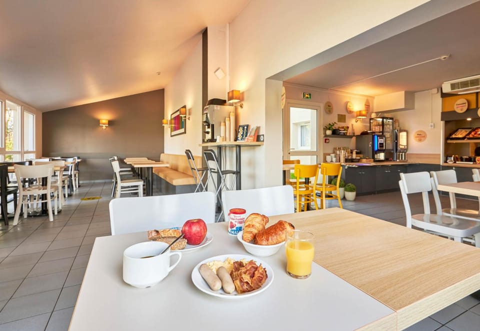 B&B HOTEL Honfleur Hotel in Honfleur