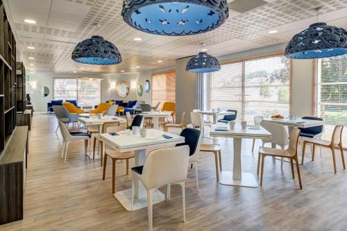 Residence Goelia Le Victoria Hotel in Blonville-sur-Mer