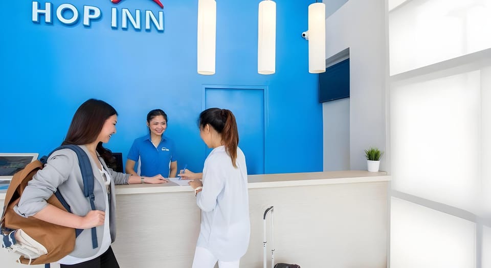 HOP INN Phuket Old Town Hotel in Wichit