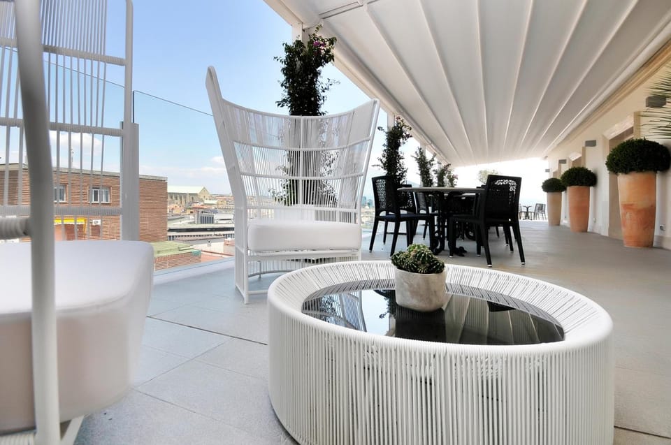 Grand Hotel Oriente Hotel in Naples