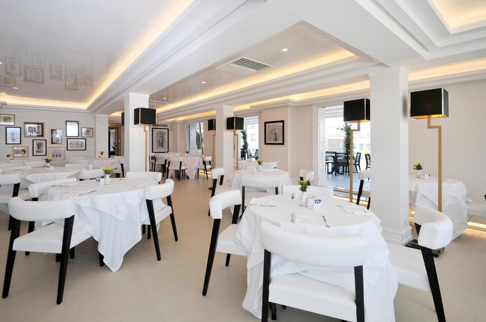 Grand Hotel Oriente Hotel in Naples