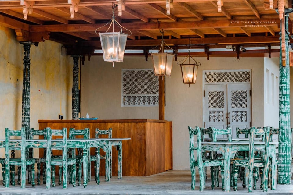 Guru Beach Resort Hotel in Southern Province