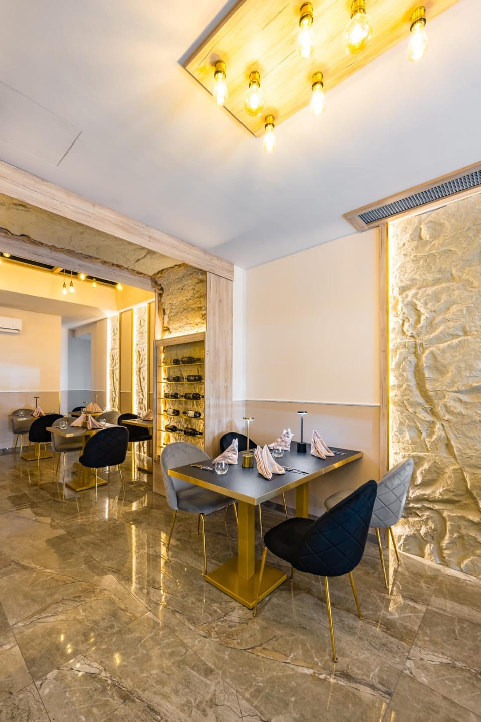 Palace Napoli Hotel in Naples