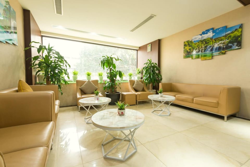 OYO 930 Thang Long Hotel Hotel in Hanoi
