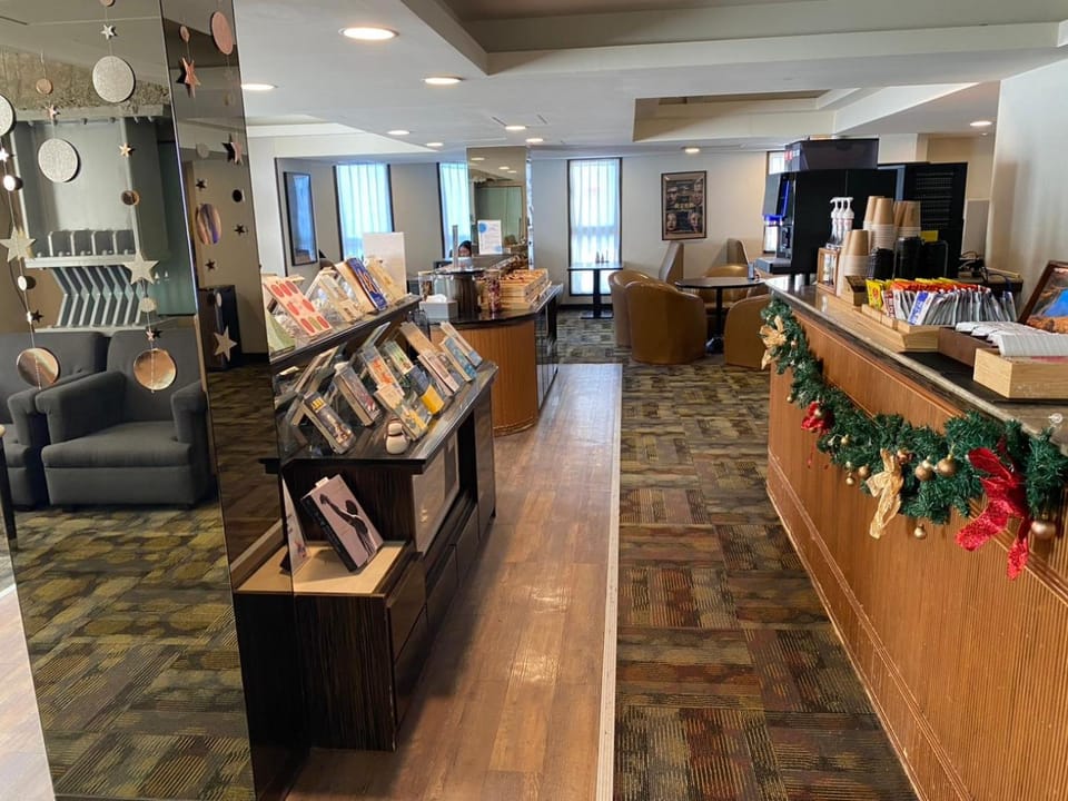Hub Hotel-Zhongshan Hotel in Taipei City