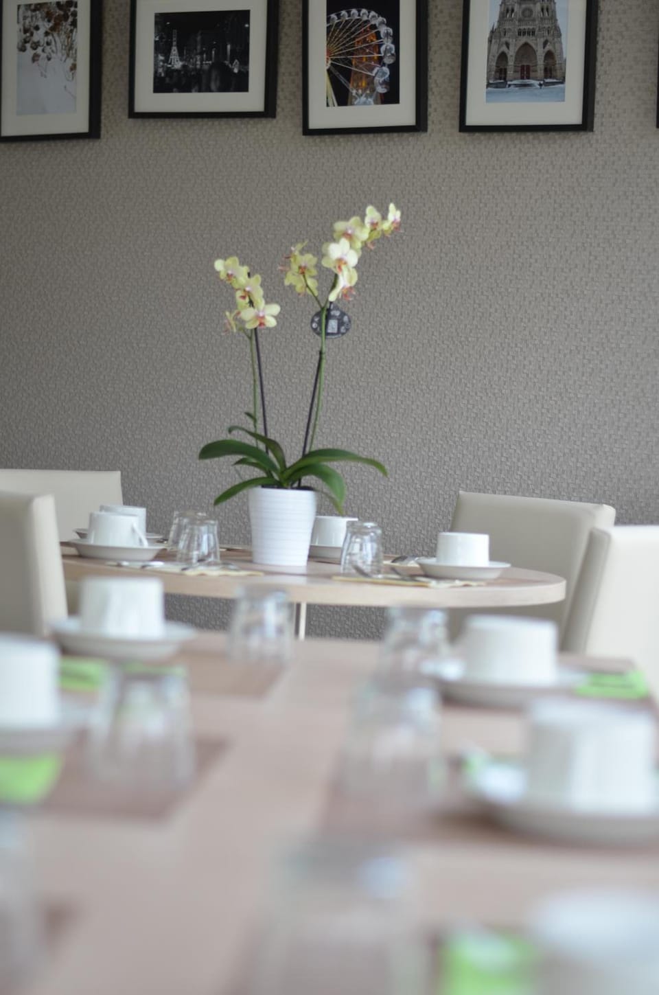 Logis Hotel - La Chambre d'Amiens Hotel in Amiens