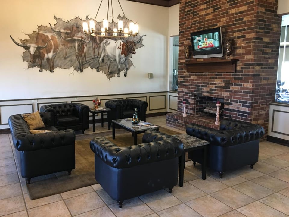 Quality Inn Guthrie Hotel in Oklahoma