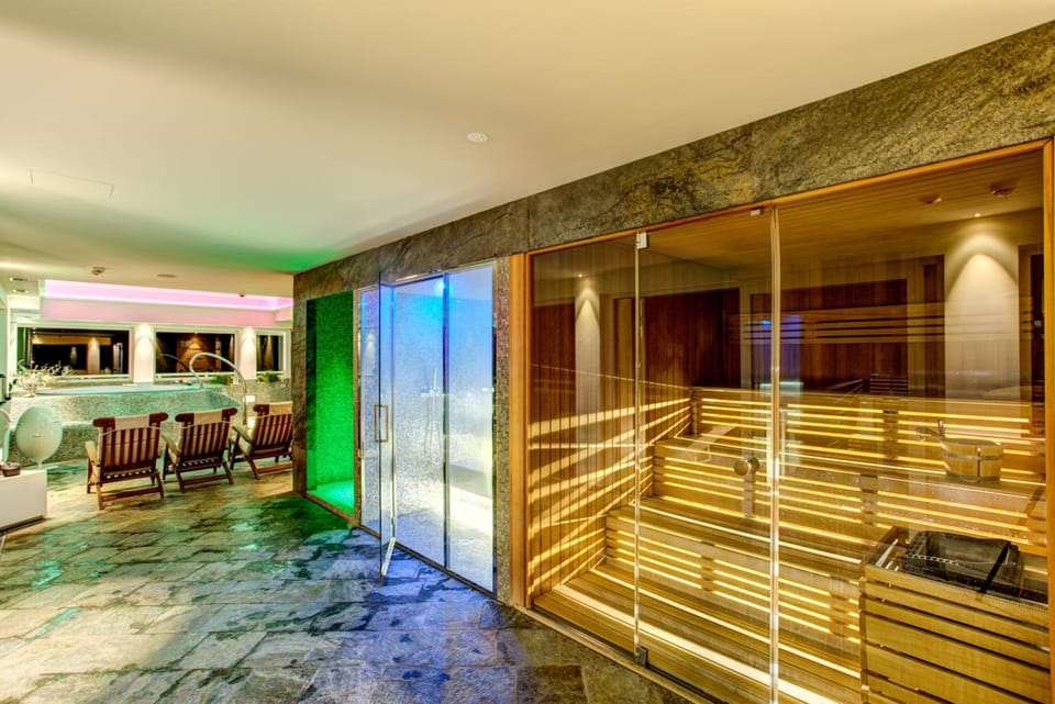 Hotel Adlon - FRONTE MARE Hotel in Riccione