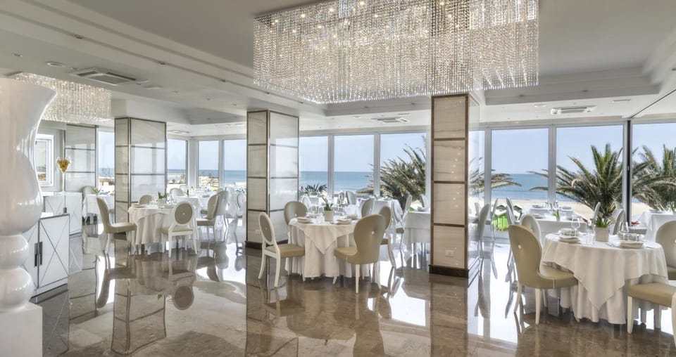 Hotel Tiffany's Hotel in Riccione
