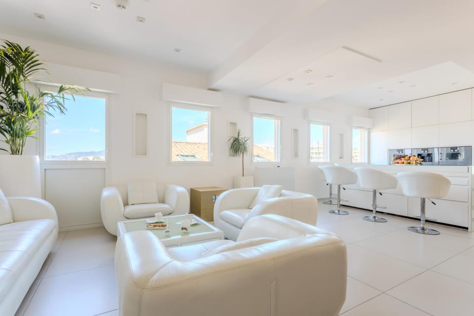 Traverse Des Artistes Hotel in Cannes