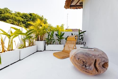 HOLA villas & lofts Uluwatu Hotel in Bali