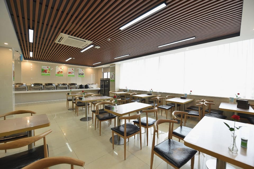 Vatica Hefei Yaohai District Wangang Road Metro Station Hotel Hotel in Jiangsu