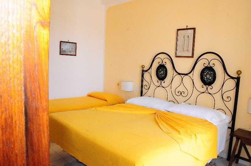 Corona Hotel Hotel in Forio