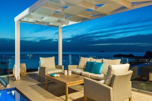 Blue Horizon Luxury Villas Hotel in Crete